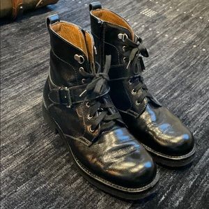 gravati suede boots